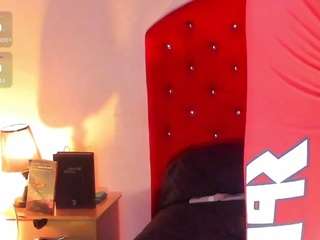 Brandi-ross's live stream