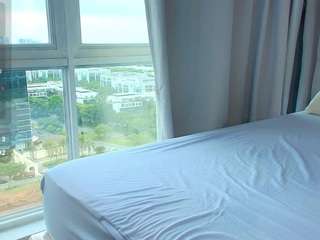 elizabeth-banks21 live cam profile