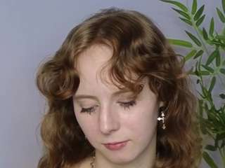 lissaaniston's CamSoda show and profile