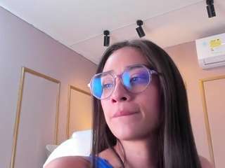 nahimithompson Live Webcam on CamSoda