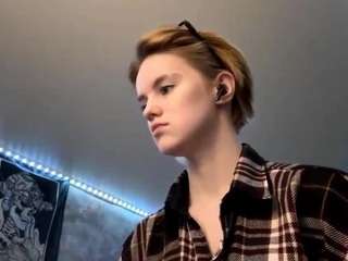 evitathorsten Live Webcam on CamSoda