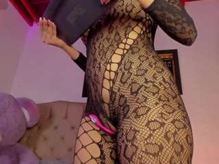Karolrojas22's cam show statistics and live stream