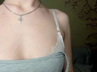 le modèle sheenagort est en webcam porno dans un show sur le site camsoda, il possède les tags suivants: ahegao,slim,nipples,no smoking,oil,pinch,pretty,sexy,shake,shaved,skinny,spank,nature,spanking,spanks,squats,stockings,strip,student,tattoos