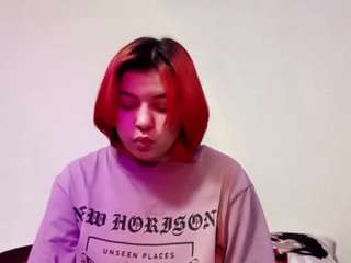 alyssaloges Live Webcam on CamSoda