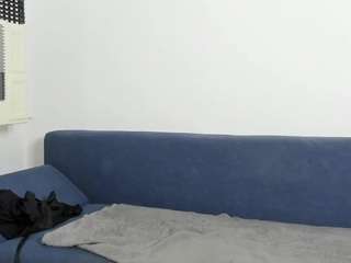 blueeyesdesire webcam