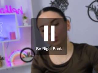 colla-white's CamSoda show and profile