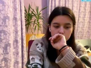 harperchopra's CamSoda show and profile