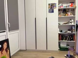 harperchopra's CamSoda show and profile