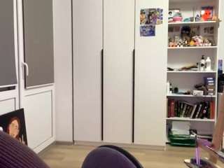 harperchopra's CamSoda show and profile