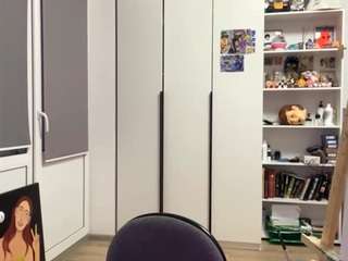 harperchopra's CamSoda show and profile