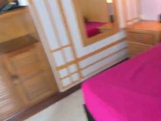 laura-torrees webcam