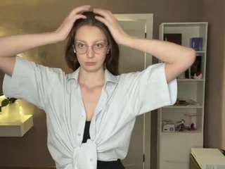 ludiecraigen's CamSoda show and profile