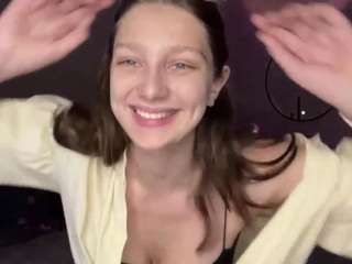 Questo modello è in diretta ora. ludiecraigen