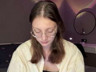 Questo modello è in diretta ora. ludiecraigen