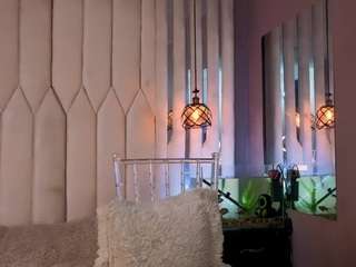 megan-do-santos webcam