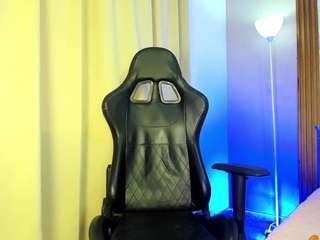 mia-alejandraa webcam