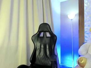 mia-alejandraa live cam profile