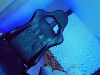 mia-alejandraa live webcam show