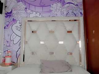 mia-alejandraa live webcam show