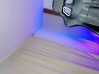 Mia-Alejandraa live webcam show
