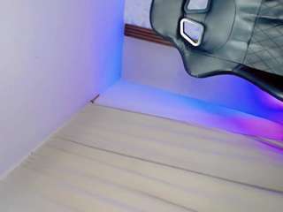 Mia-Alejandraa live webcam show