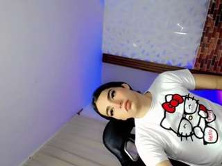 Mia-Alejandraa live webcam show