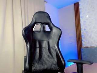 Mia-Alejandraa live webcam show
