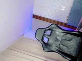 Mia-Alejandraa live webcam show