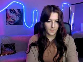 milki-wey's CamSoda show and profile