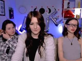 milki-wey's CamSoda show and profile