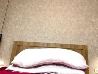 PetrinaRuhter live cam preview