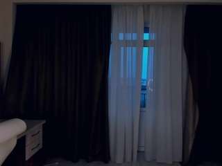 svetlanabro's CamSoda show and profile