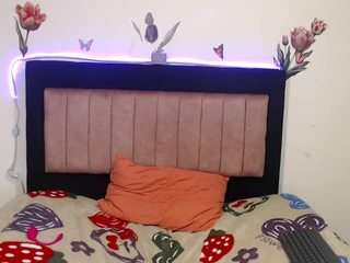 valeryxs1 Live Webcam on CamSoda