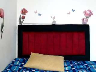 valeryxs1's CamSoda show and profile