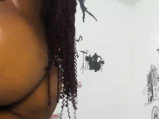 yailingarcia Live Webcam on CamSoda