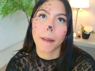 GabyyLaurens live cam preview