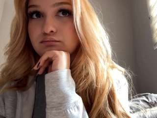 idellaliberti Piercing live webcam