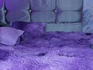 lunavelvetiller Live Webcam on CamSoda