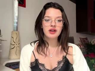 lylachamp Live Webcam on CamSoda