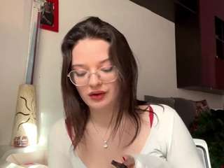 lylachamp's CamSoda show and profile