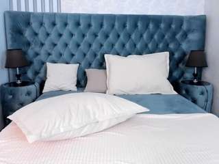 monicabevy's CamSoda show and profile