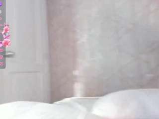 emily-prisston's live room