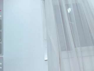emily-prisston live webcam show