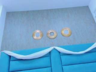 emily-prisston live cam preview