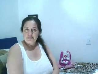 karlajimenez's CamSoda show and profile