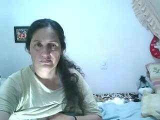 karlajimenez live cam profile