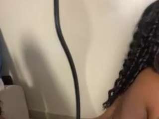 novavibe Live Webcam on CamSoda