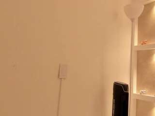 amber-ryan webcam model