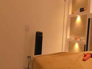 amber-ryan's CamSoda show and profile