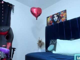 bombom-brown1's CamSoda show and profile